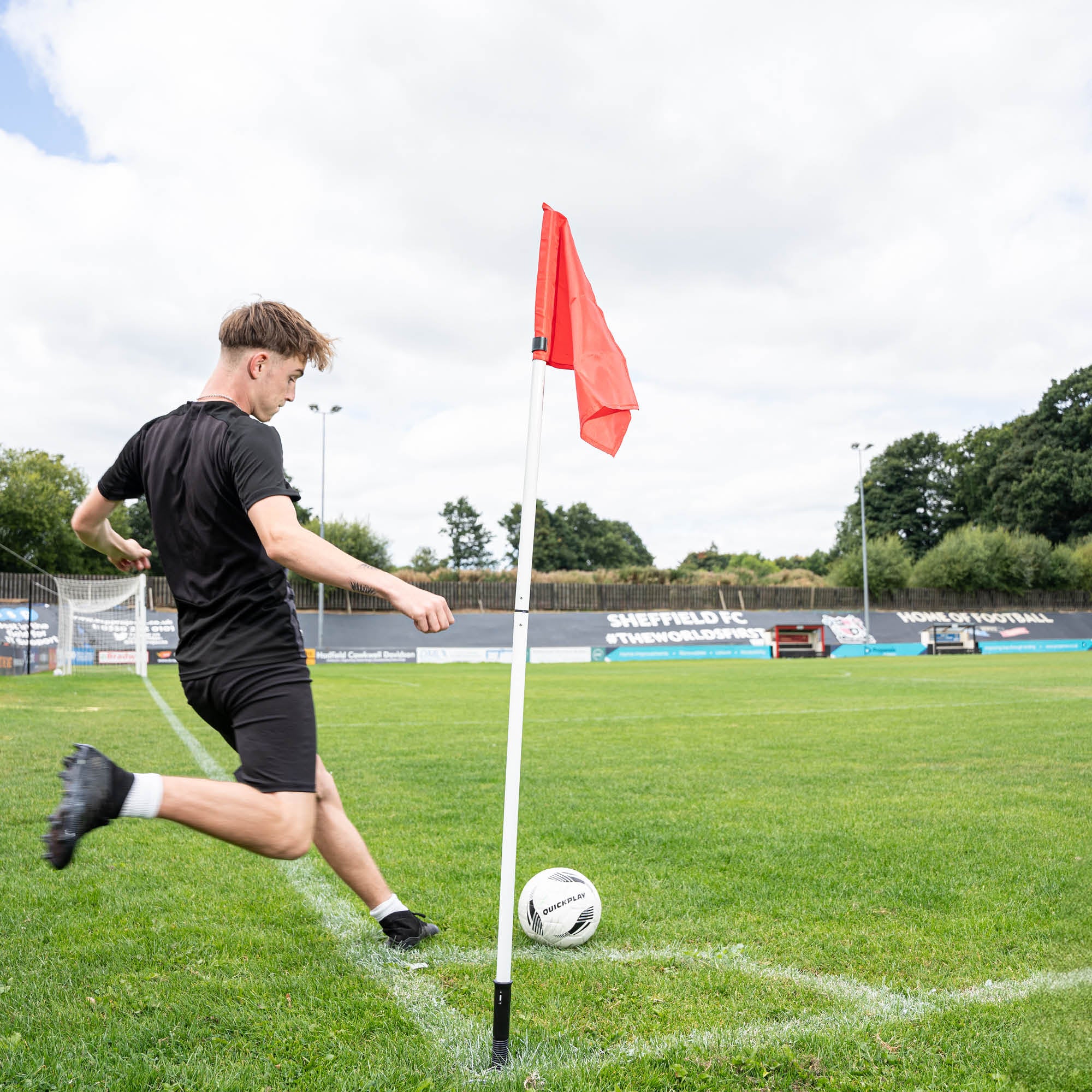 Corner Flags & Poles (set of 4) - Image 8