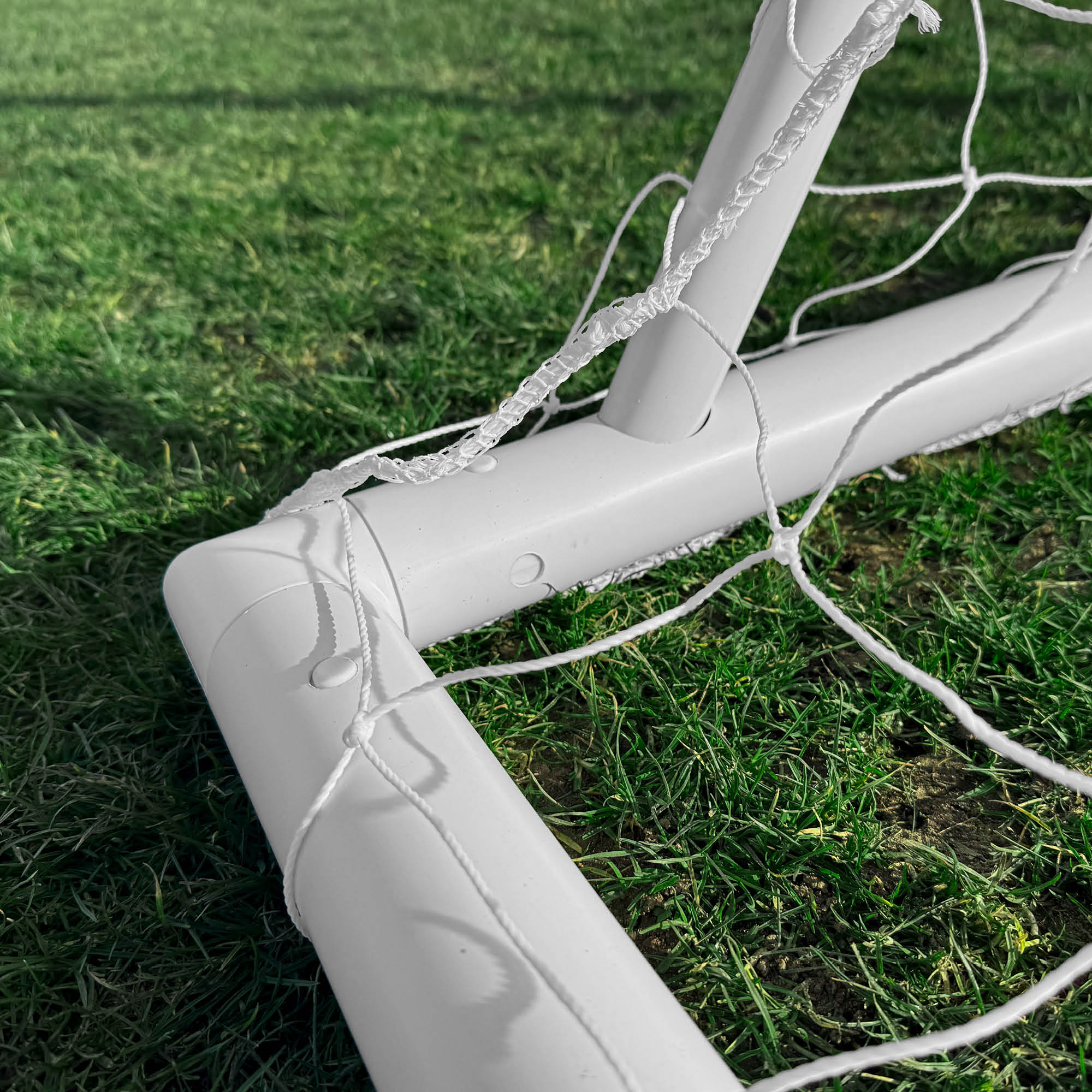 Q-FOLD Folding Soccer Goal 10 x 6' - Image 10